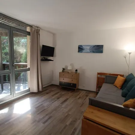 Charmant Studio Avec Balcon, 1 Piece, 4 Personnes Uvernet-Fours Exterior photo